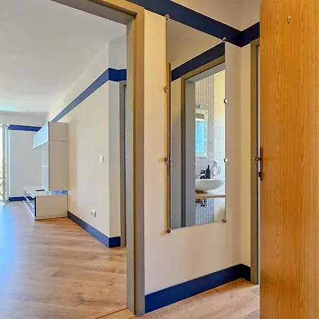 Sonia 1 Novigrad Istria