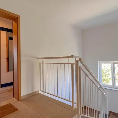 Apartman Sonia 1 *